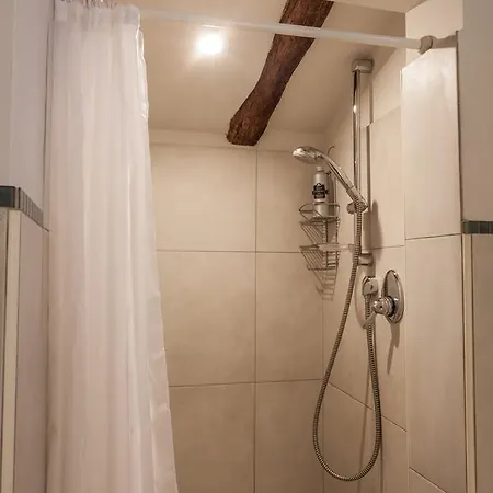 Housmart Castiglione 76 * Болонья
